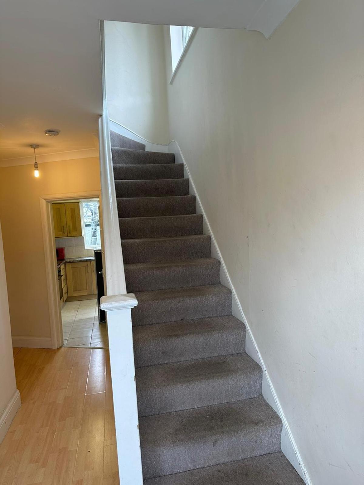 House Dollis Hill Apartment London Exterior photo