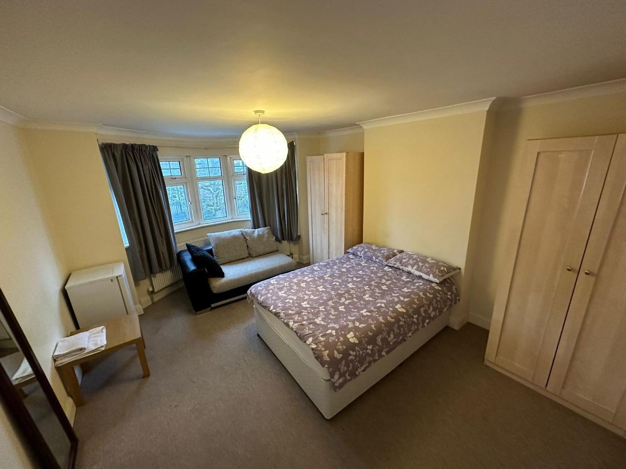 House Dollis Hill Apartment London Exterior photo